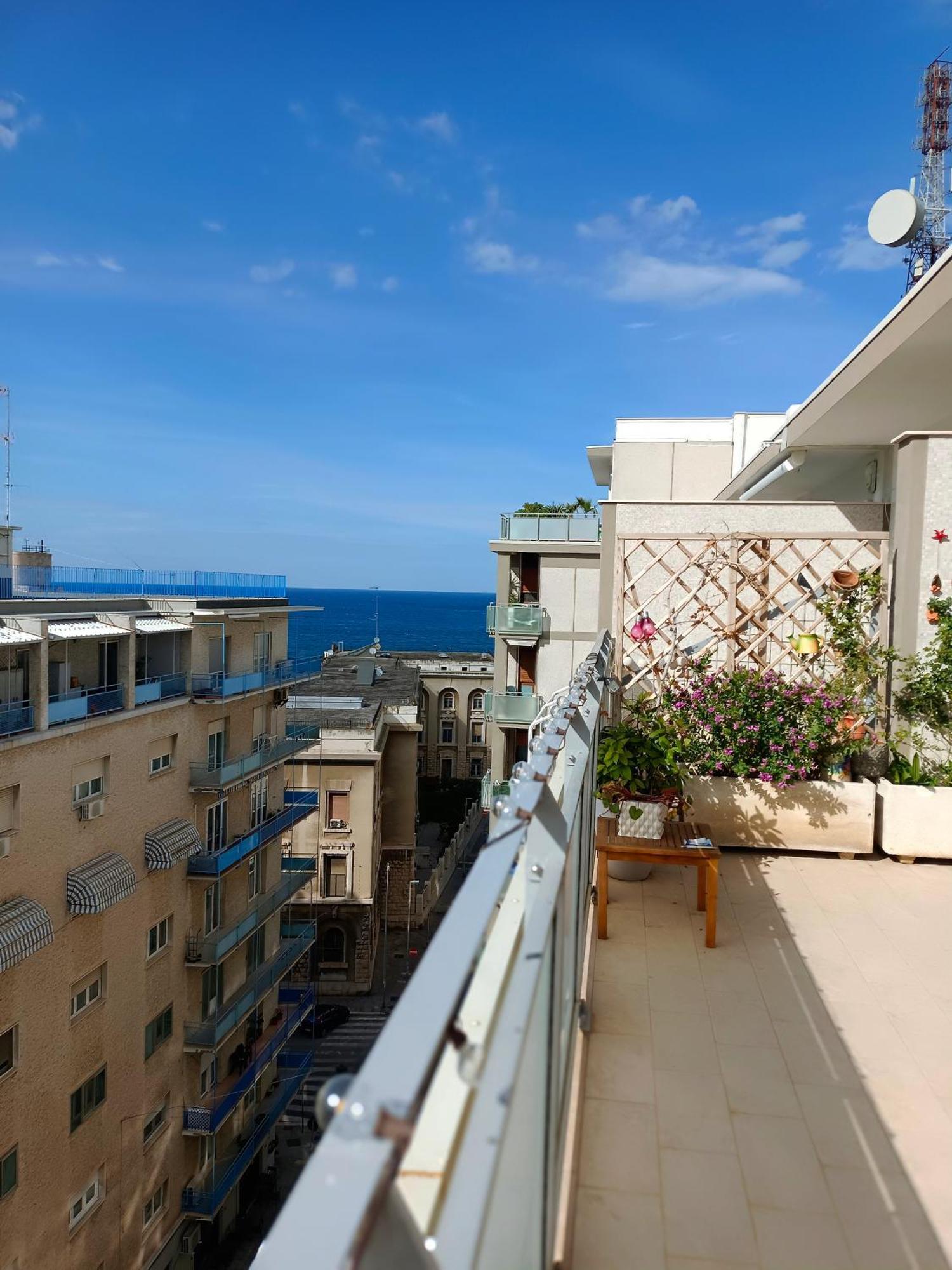 La Dimora Vista Mare Apartamento Bari Exterior foto